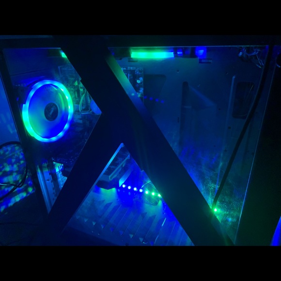 GAMING PC - Picture 2 of 9